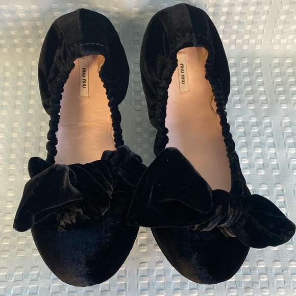Miu Miu Shoes - Miu Miu Velvet Bow Ballet Flat In Black